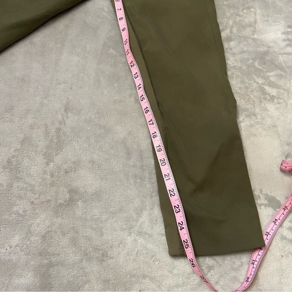 Lululemon &go City Trek Cropped Trouser Fatigue Green 4074 - Picture 6 of 10